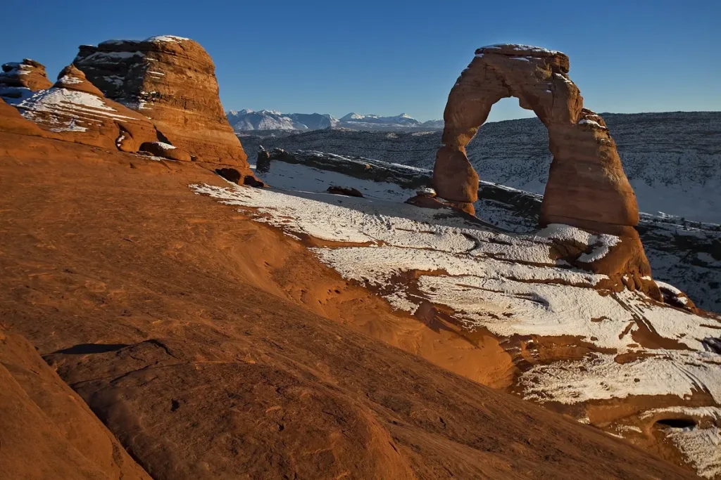 Arches delicate arch winter