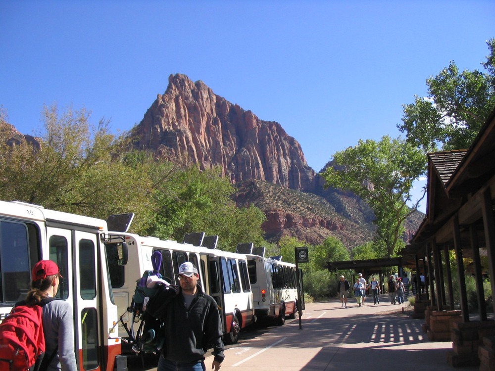 Zion shuttle 
